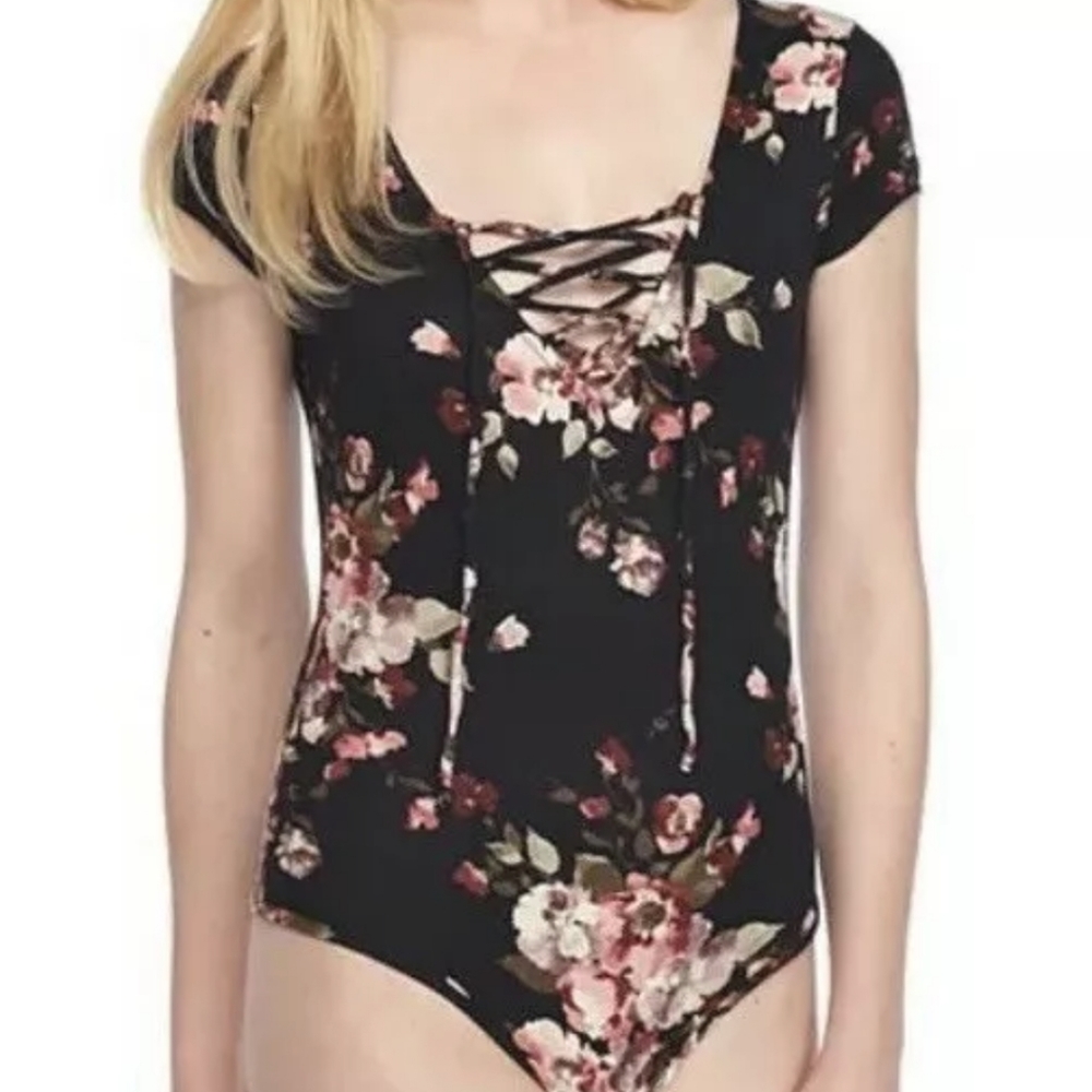 Rue 21 Black lace up floral bodysuit Medium